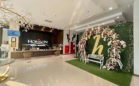 Horison Nindya Semarang